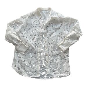 White Lace Button-Up blouse size s